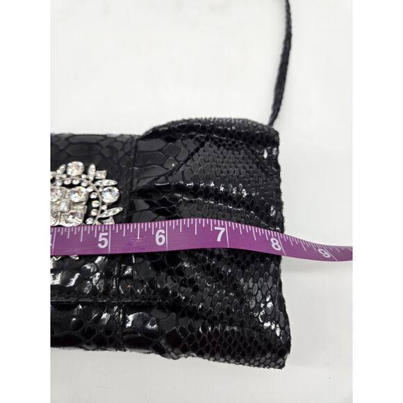 Glam Hollywood Ruffle Evening Rhinestone Brooch IMAN Global Clutch Purse - Picture 12 of 16